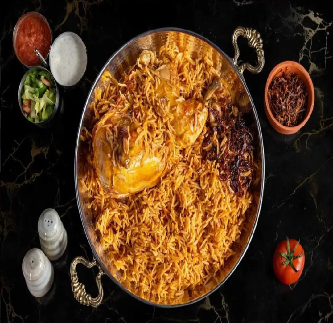 نصف دجاجة مضغوط